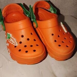 Carrot Limited Edition Toddler Crocs